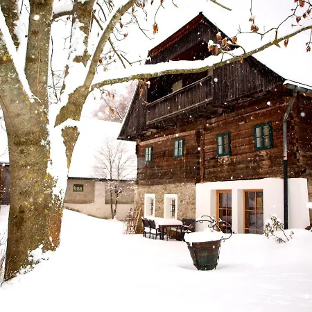 Adelwoehrerhof Feriegård Falting