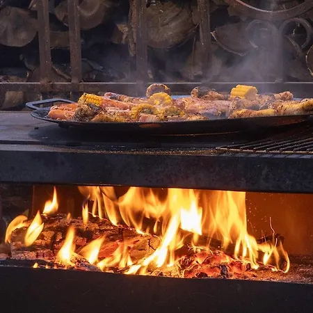 Adelwoehrerhof مزرعة للإقامة *