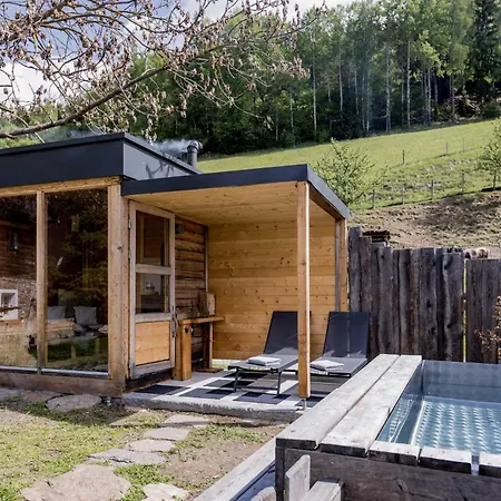 Adelwoehrer Haus Farm stay *