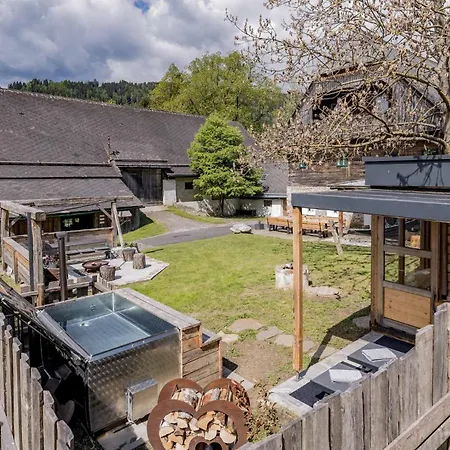 Farm stay Adelwoehrer Haus *