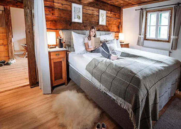 Adelwoehrerhof * Falting